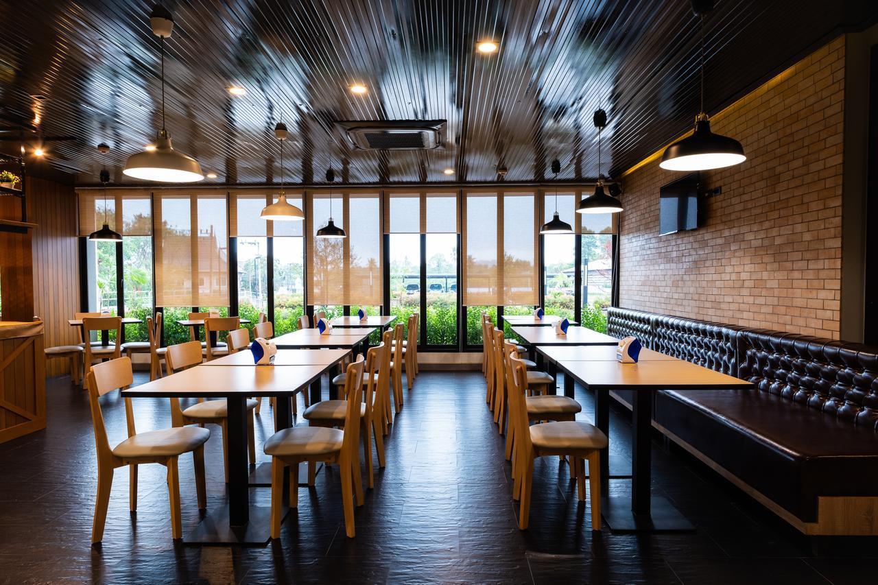 S.22 Hotel Suratthani Surat Thani Exterior photo