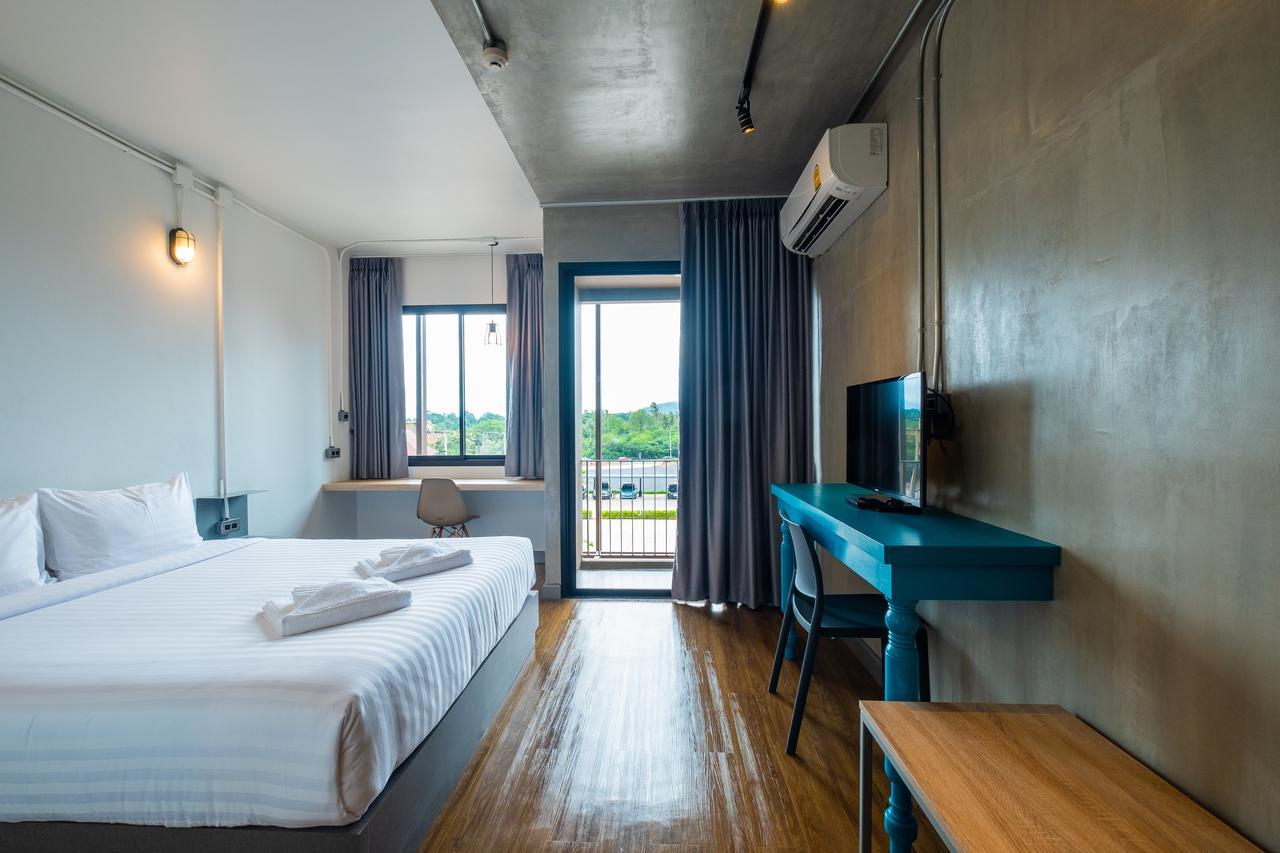 S.22 Hotel Suratthani Surat Thani Exterior photo